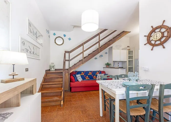 Casa Le Palme - Goelba Apartman Porto Azzurro